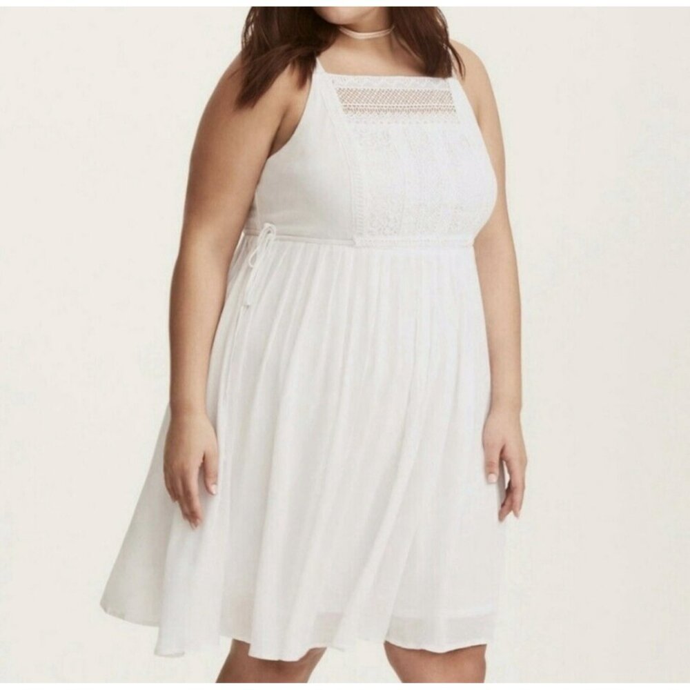 Torrid Dress White Crochet Gauze Skater Size 0 US Large 12 Sleeveless New NWT